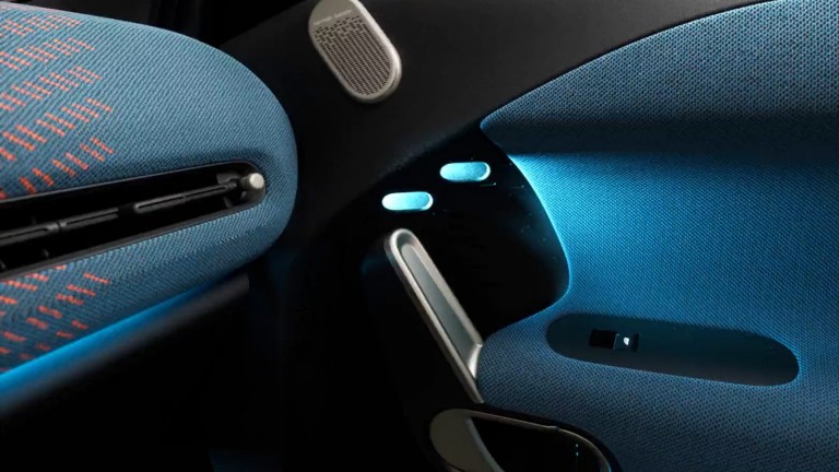 MINI Aceman 100% eléctrico - interior - galería - asientos estilo 4