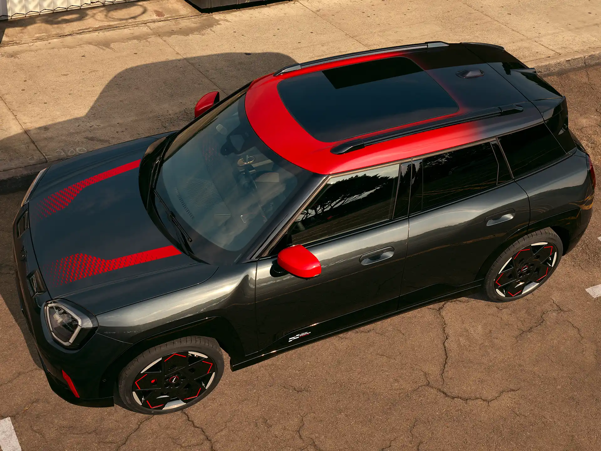 MINI John Cooper Works - J05 Techo JCW en contraste